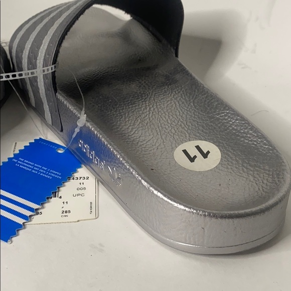 Adidas samba silver slides RARE. Men’s. 11 - Picture 5 of 6